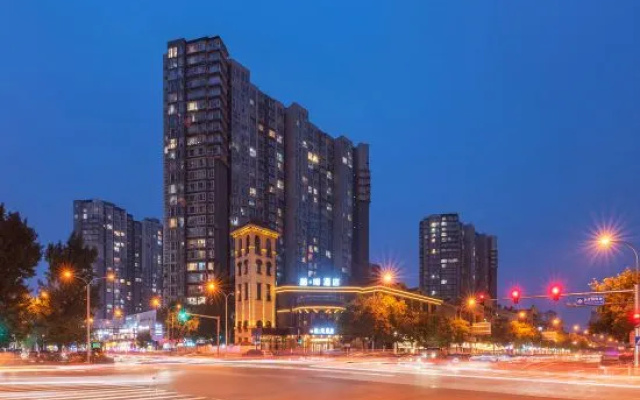 James Joyce Coffetel (Beijing Chaoyang High-speed Railway Station Joy City) – Outside – Beijing
