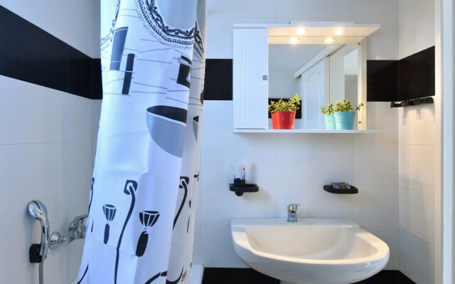 Two Bedroom House - Paroikia Central