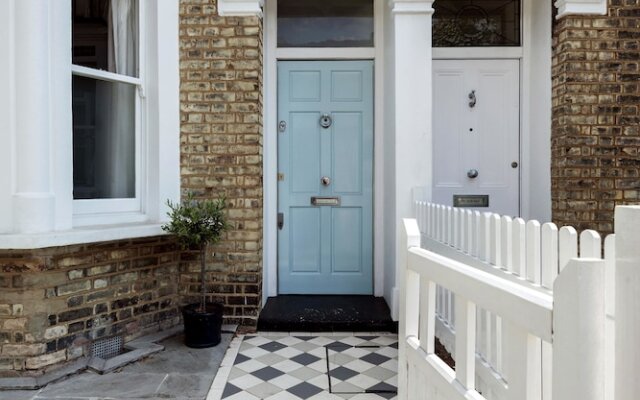 The Brackenbury Village Gem