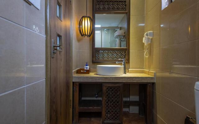 Lijiang Gui Yuan Tian Ju Guesthouse