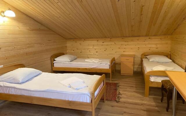 Yeghevnut Hotel