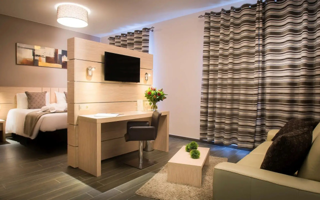 Ibis Styles Charleroi Airport Aero 44