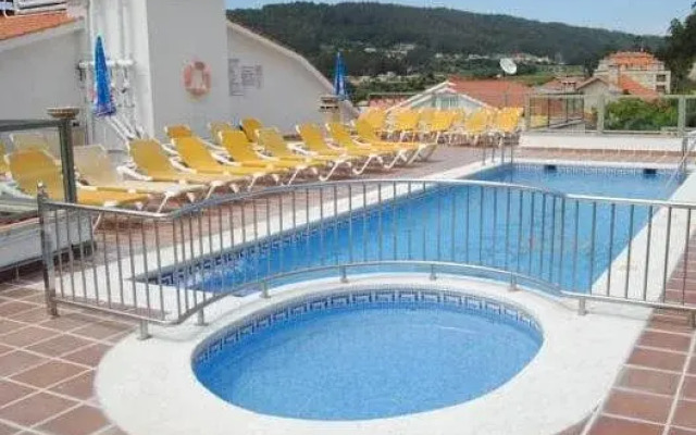 Hotel Riveiro II