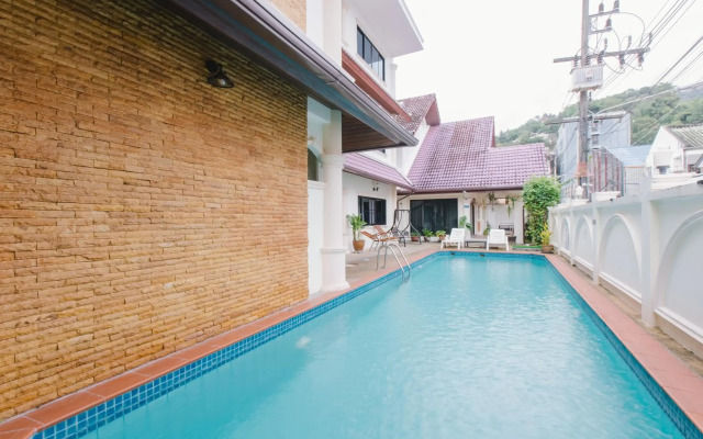 Royal Prince Residence