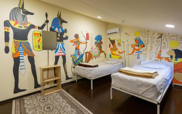 Light Hostel