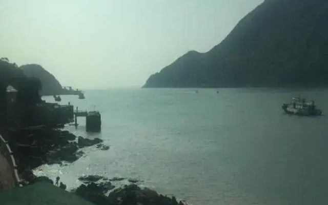 Jinhao Cliff Hotel