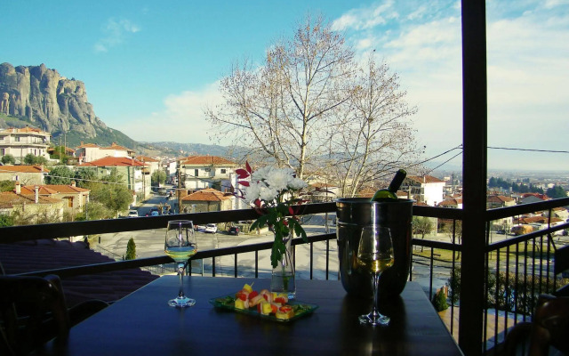 Theatro Hotel Odysseon