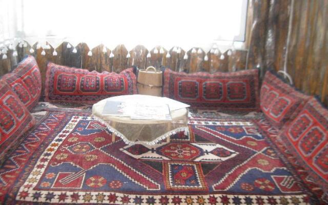 Ak Asya Pansiyon