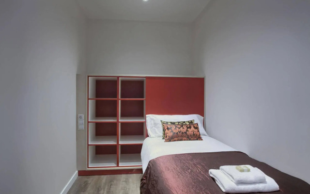 Ssa Sagrada Familia Apartments