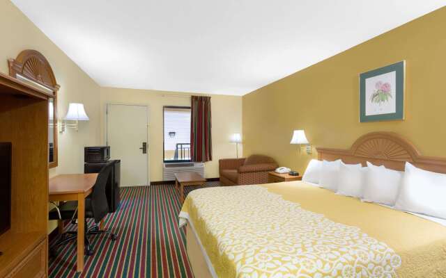 Days Inn by Wyndham Biscoe