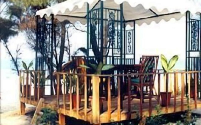 Varca Palms Beach Resort