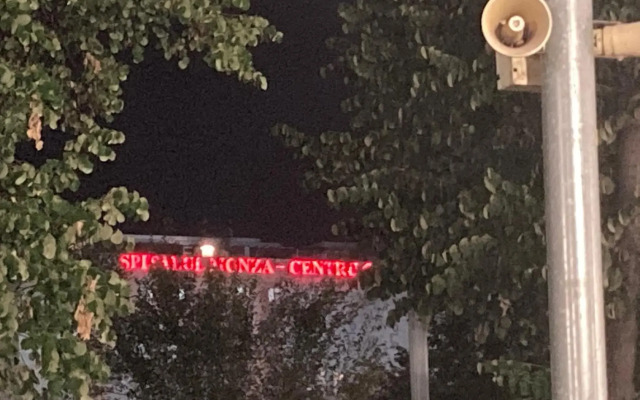 Royal Studio National Arena - Free Parking