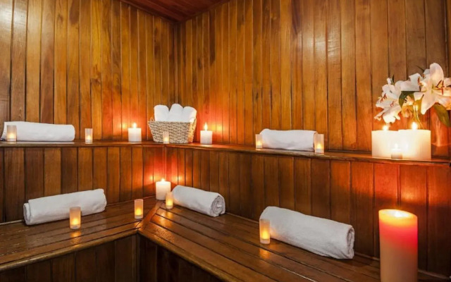 Hotel Almirante Cartagena - Colombia