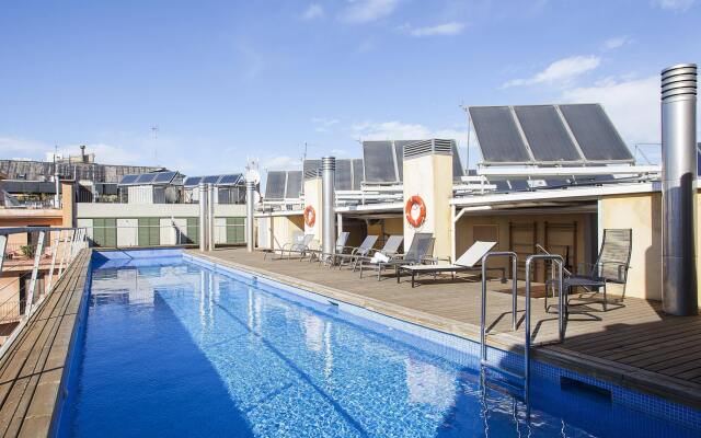 Splendom Suites Pau Clarís
