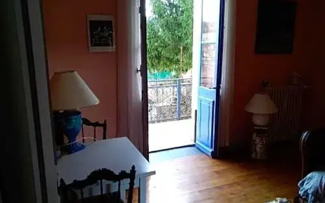 Le 37