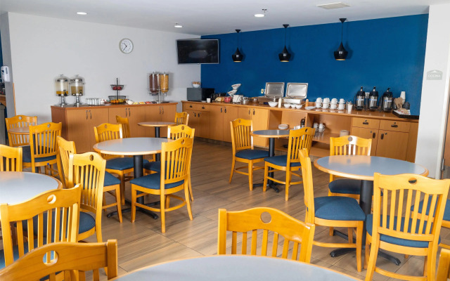 Microtel Inn & Suites by Wyndham Culiacan