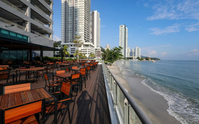 Hompton by the Beach Penang