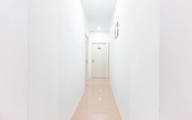 OYO 907 Wisma Cakung