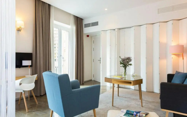 Torre Homenaje Historical Suites