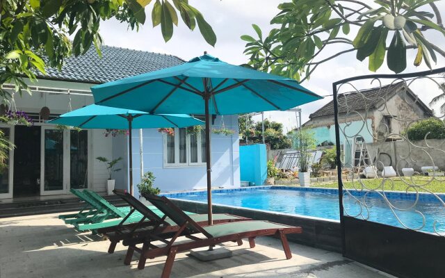 The Moon River Homestay & Villa