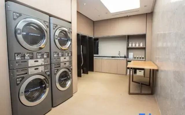 JI Hotel (Shenyang North Railway Station South Square)