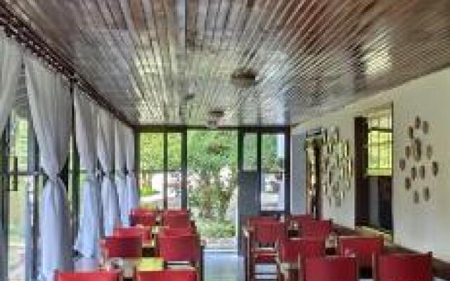 Pousada Taverna Do Golf