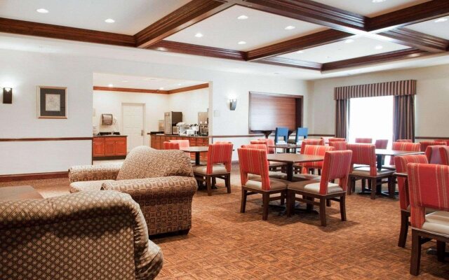 Holiday Inn Express And Suites Milwaukee Nw Park Place by IHG