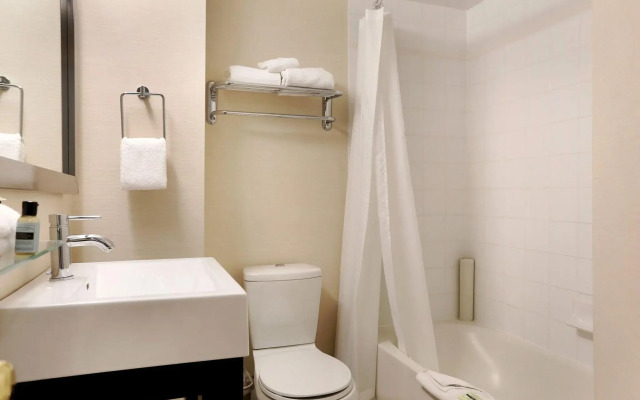 Sandman Hotel Vancouver Downtown