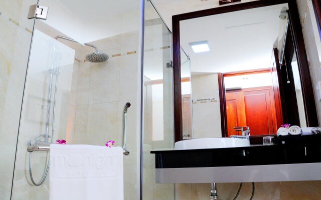 Moonlight Hotel Hue