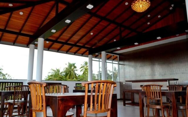 OYO 483 Kabalana Villa