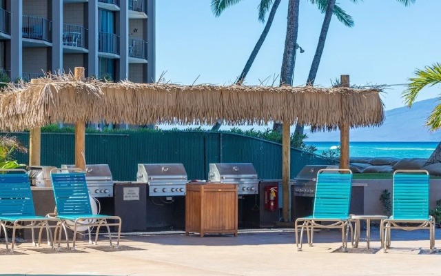 Royal Kahana 702 Studio Bedroom Condo by RedAwning