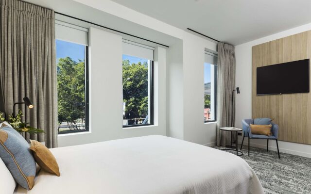 Oaks Cairns Hotel