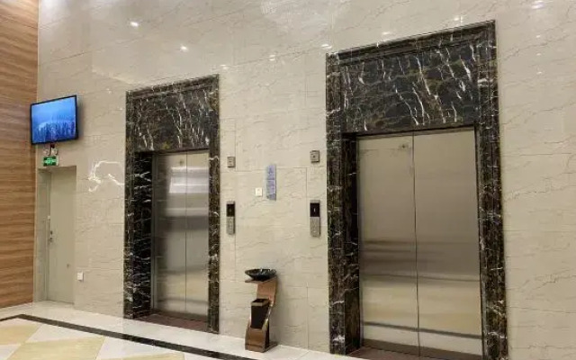 Borrman Hotel (Shaoguan Nanxiong RT mart)