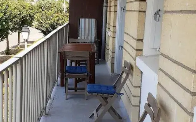 Apartment With 2 Bedrooms in Ouistreham, With Furnished Balcony - 500