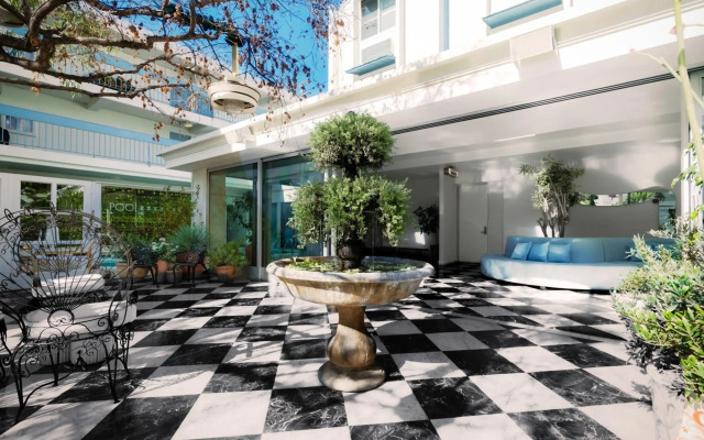 Short Stories Hotel