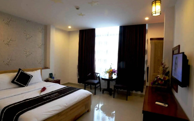 Quoc Thien Hotel
