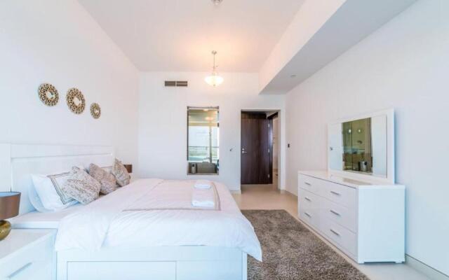 Full marina view, Marina