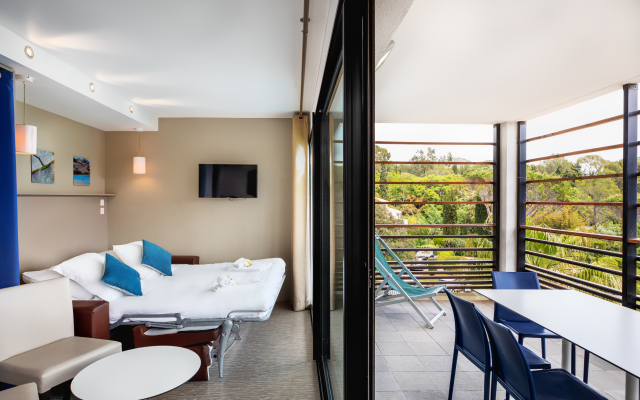 SOWELL Family Riviera