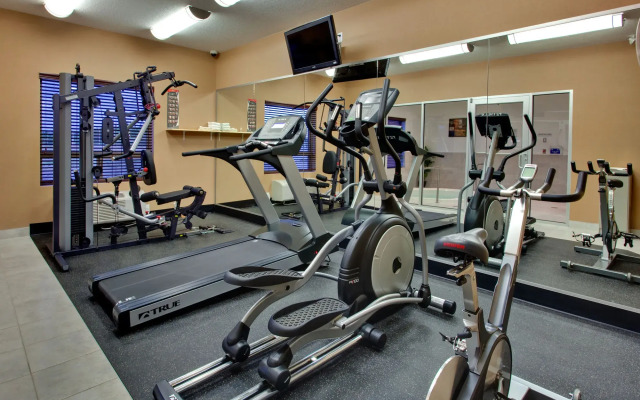 Holiday Inn Express Hotel & Suites WHITECOURT by IHG