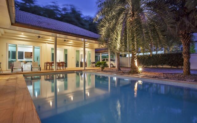 Villa Bright Star