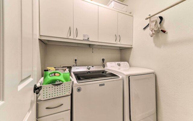 Private Pool & Patio: Family Retreat in Mesa