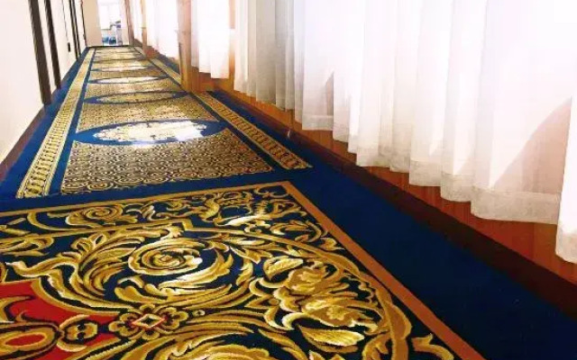 Family Selected King Bed Hotel