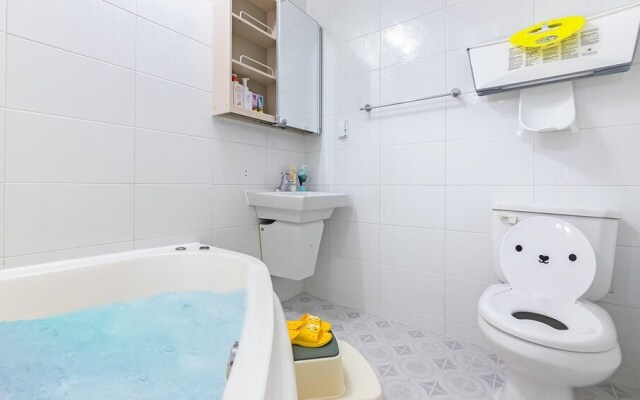 Gapyeong Bom Kids Gajok Spa Pension