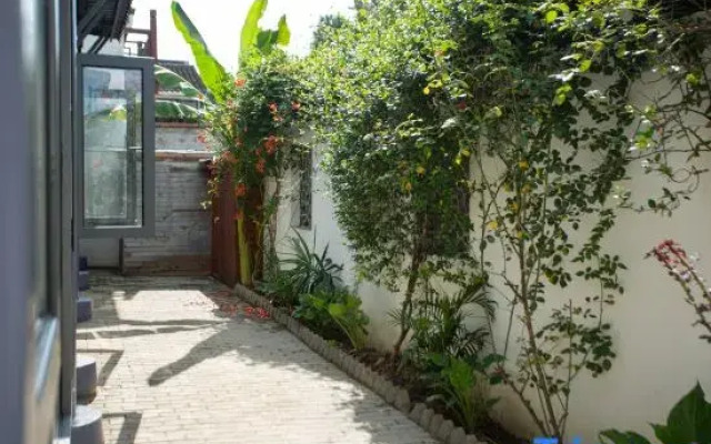 Floral Hotel·Suzhou Front Hall and Backyard Hotel (Pingjiang Road Store)
