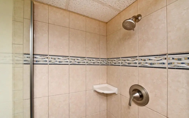 Maui Kai 601 by RedAwning