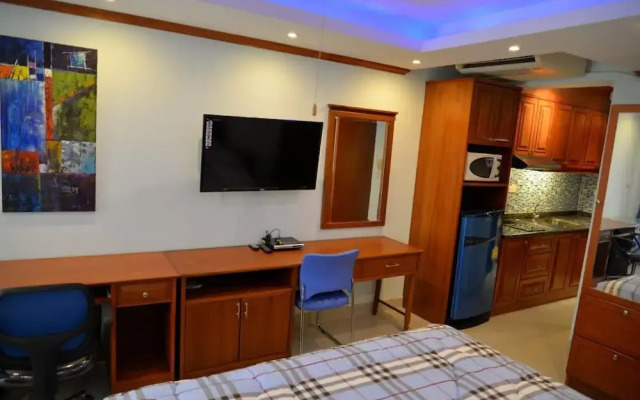 Jomtien Beach Condo 5th Floor Studio Apartment
