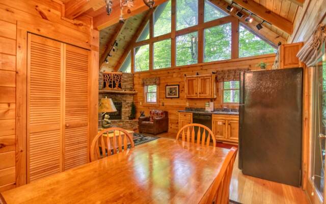 American Treehouse #1708