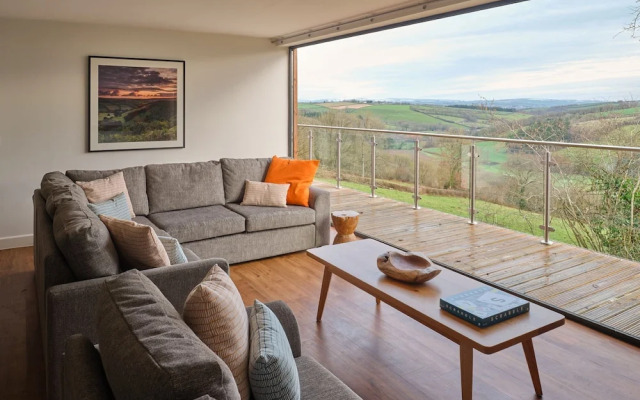 Valley View 4 Bedroom Lodge 1