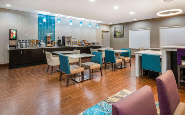 La Quinta Inn & Suites by Wyndham Boutte