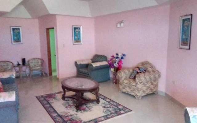 rush bond villa